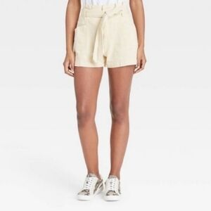 Universal Thread High Rise paperbag Shorts